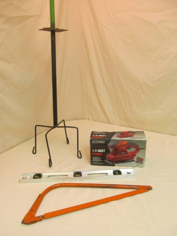 lot 92 image: tools