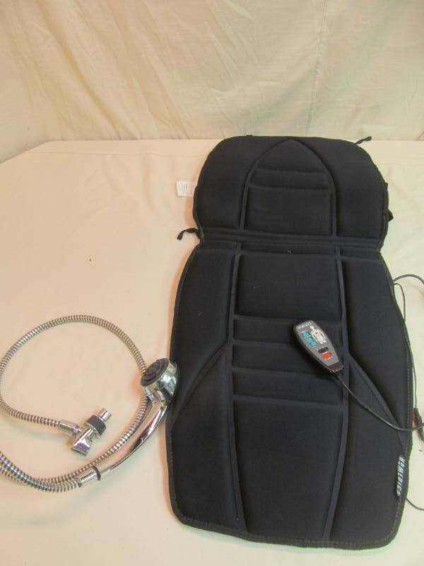 lot 102 image: Homedics massage mat, shower head