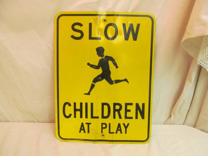 lot 107 image: sign