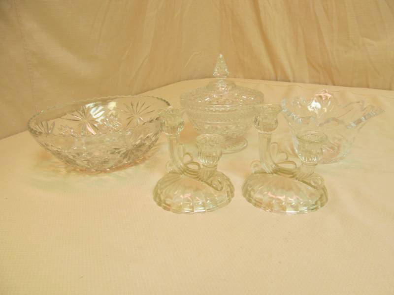 lot 127 image: glassware