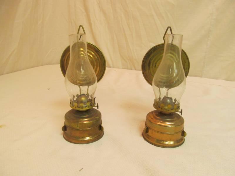 lot 140 image: lantern