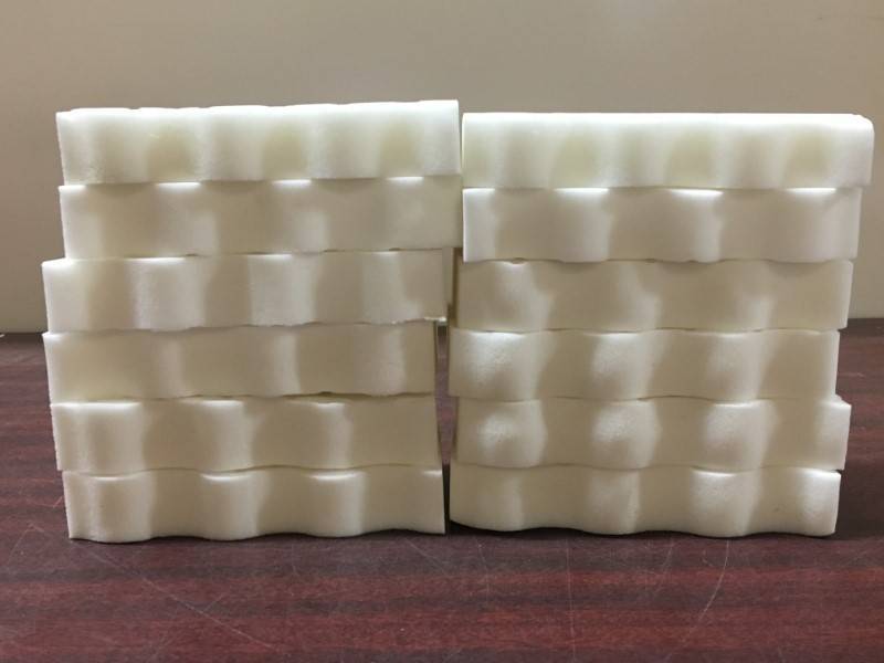lot 115 image: Mr. Clean Magic Erasers