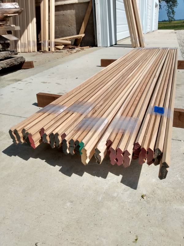 Lot of (25) Hickory Small Crown Molding