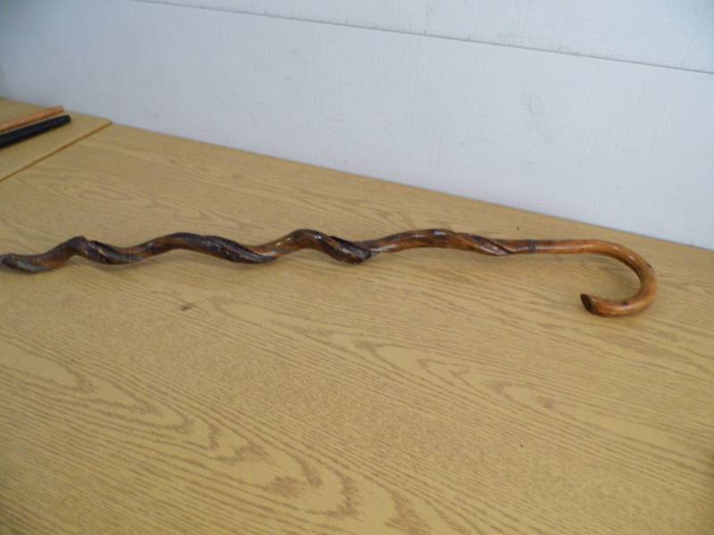 Cane - Curved Wood