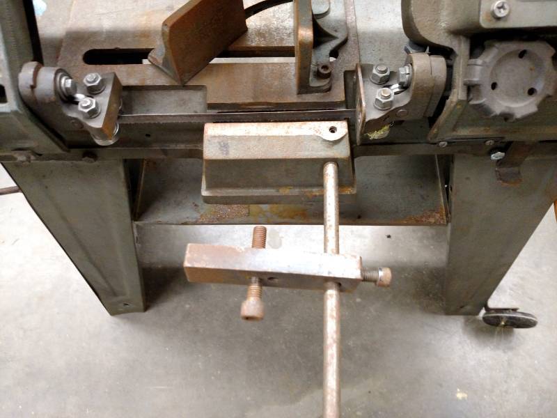 Metal Cutting Bandsaw, 4 x 8 Capa...