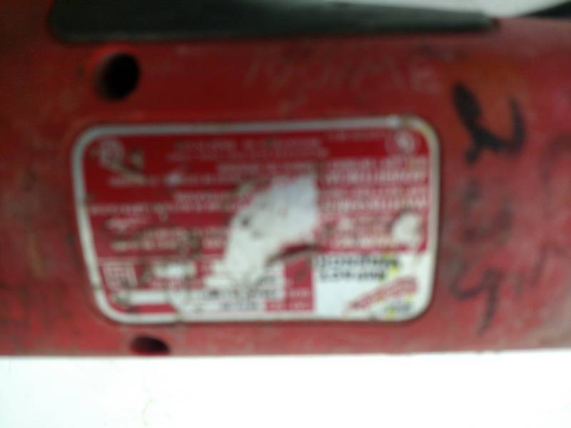 Milwaukee 12 Electric Impact with...