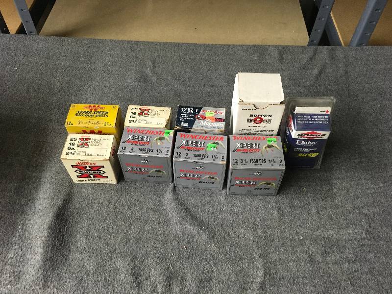 lot 225 image: Shotgun Shells, Hoppes Powder Solvent, Daisy BBs