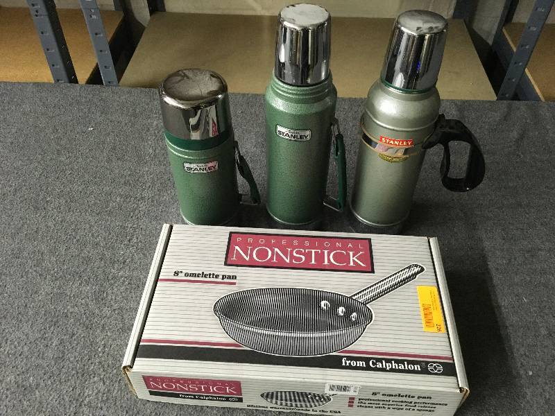 lot 226 image: Three Stanley Thermos, & Calphalon 8 Omelette Pan