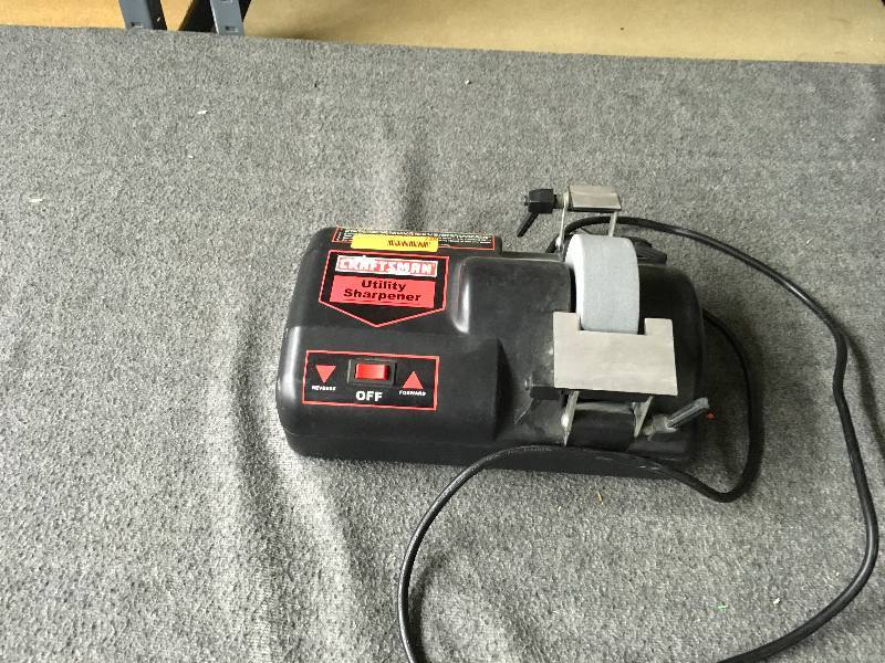 lot 238 image: Craftsman Utility Sharpener