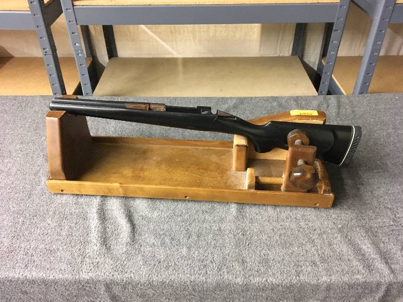 lot 249 image: Gun Mount