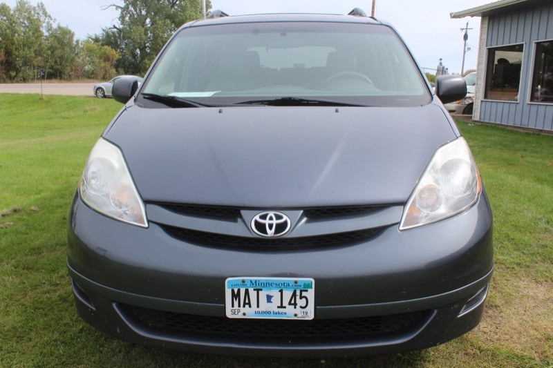 2007 Toyota Sienna LE