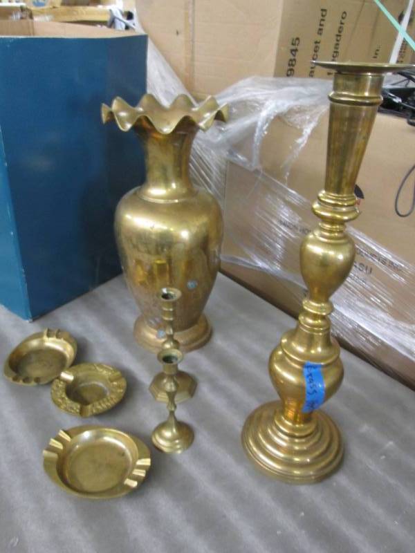 lot 14 image: Brass Items...