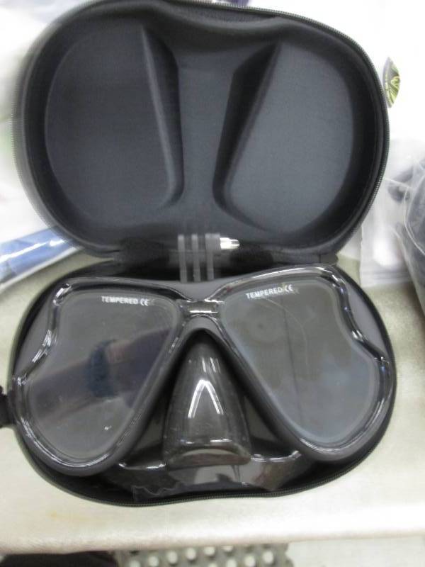 lot 96 image: 2 Desel Underwater DivingFull Mask...