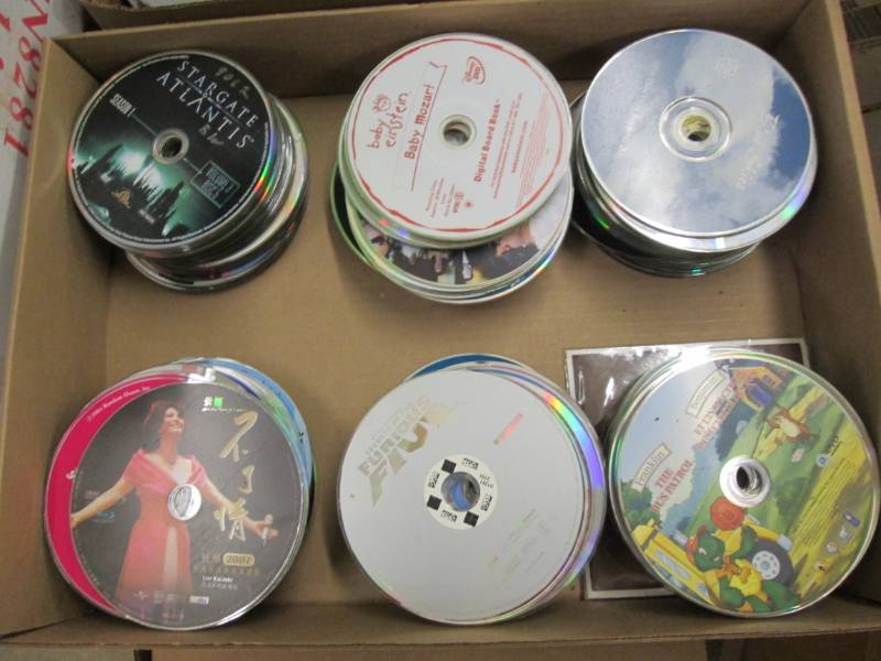 lot 220 image: Approx. 200 CDsDVDs without cases...