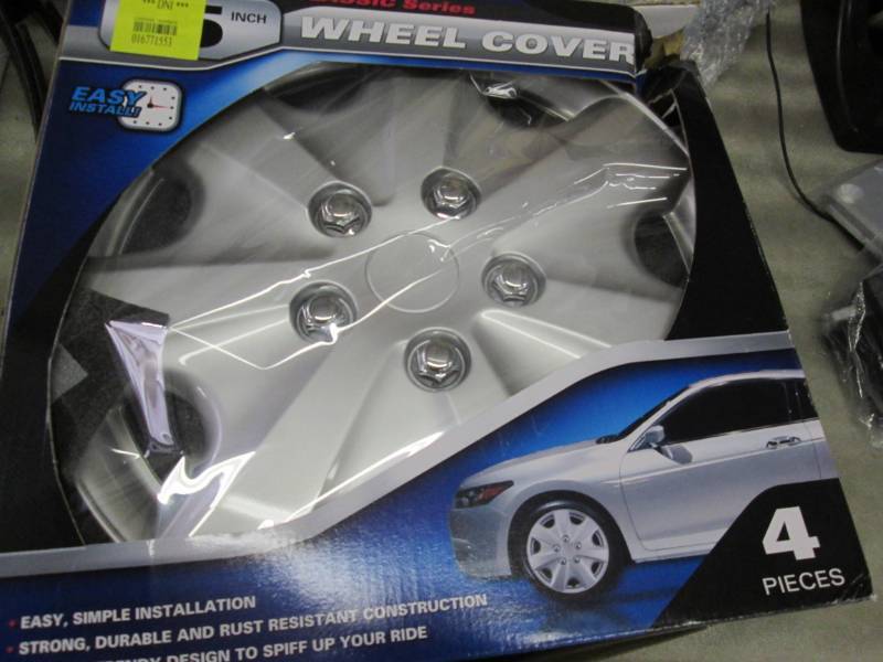 lot 259 image: 15 inch Wheel Covers Set of 4...