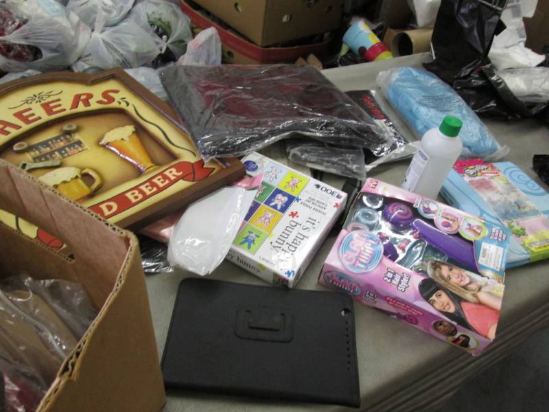 lot 185 image: Assorted TargetAmazon Returns plus...
