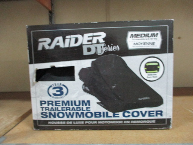 lot 14 image: New Snowmobile Cover