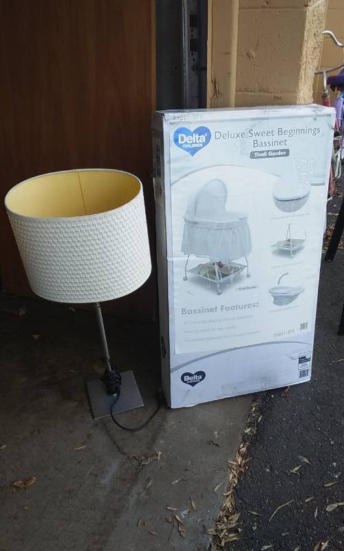 lot 31 image: Bassinet & Nursery Lamp
