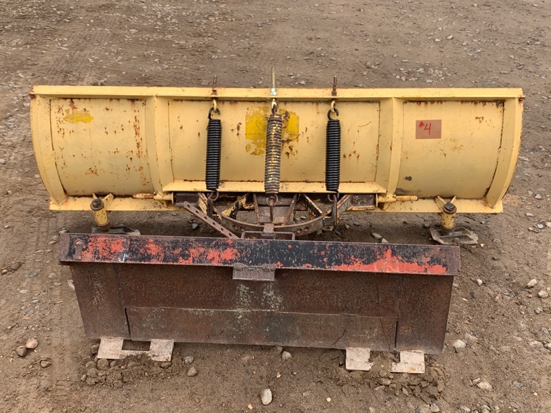 lot 4 image: Meyers Skid-Loader Snow Plow