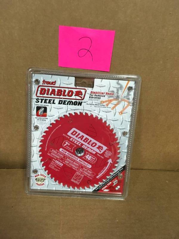 lot 2 image: Diablo 7 in. x 48-Tooth x 20mm Arbor Steel Demon Ferrous Metal Cutting Saw Blade in good condition