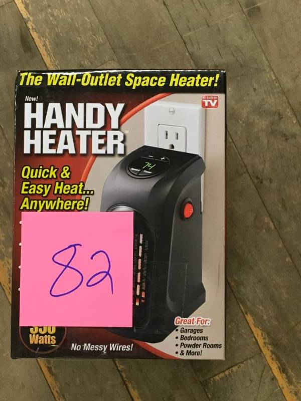 lot 82 image: 350-Watt Wall Outlet Handy Heater  in good condition