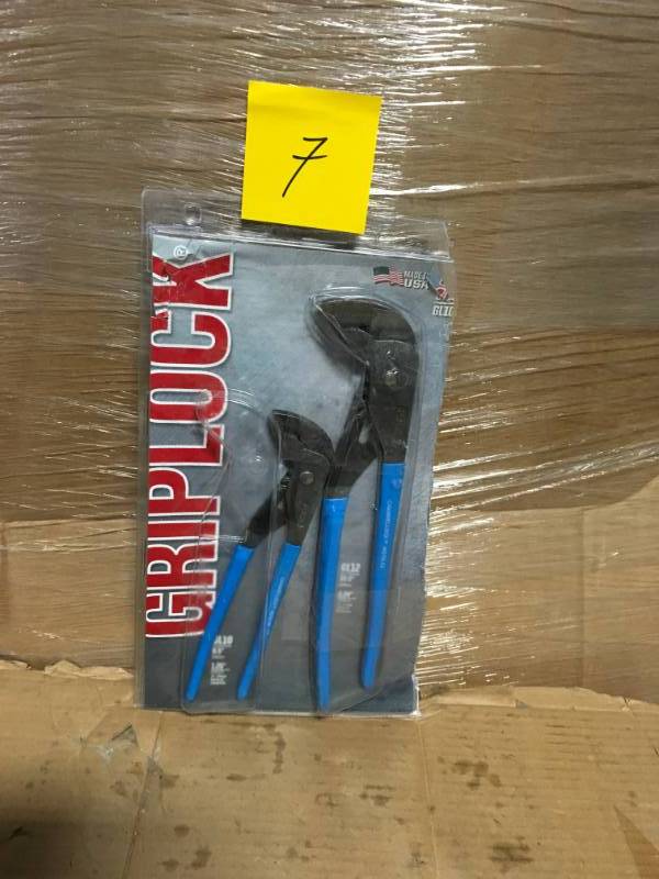 lot 7 image: Channellock Griplock 12.5 in. and 9.5 in. Tongue and Groove Pliers Gift Set not used