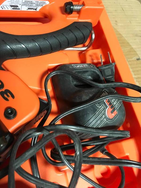 lot 8 image: Paslode CF325XP Lithium-Ion 30 -Degree Cordless Framing Nailer USED