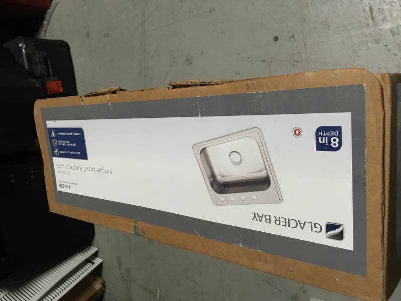 lot 23 image: Glacier Bay Drop-In Stainless Steel 25 in. 4-Hole Single Bowl Kitchen Sink in good condition