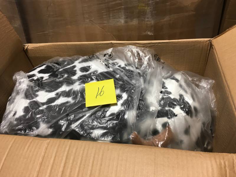 Cow Animal Storage Ottoman Footrest Stool by Merax not used