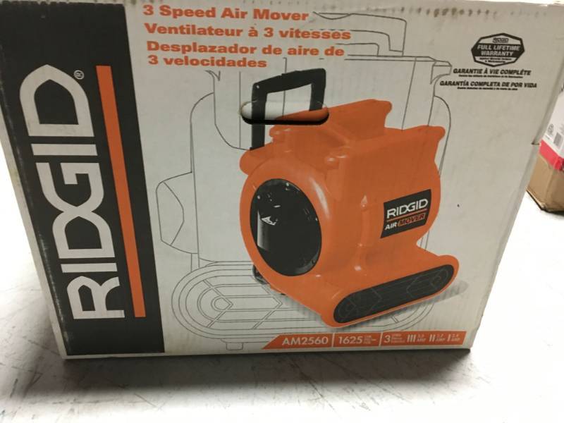 RIDGID 600 CFM Blower Fan Air Mover with Daisy Chain  in good condition
