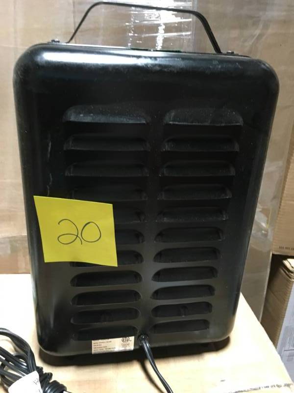 PORTABLE SMALL HEATER in good condition