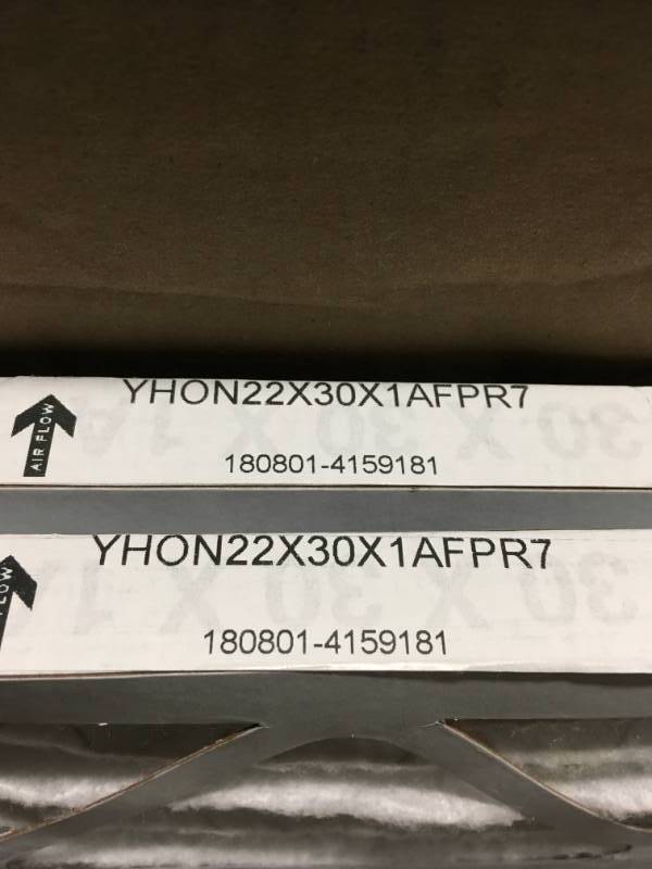 22 in. x 30 in. x 1 in. Allergen Plus Pleated FPR 7 Air Filter  in good condition