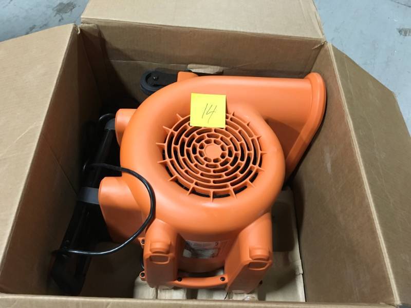 lot 14 image: RIDGID 1625 CFM Air Mover  in good condition