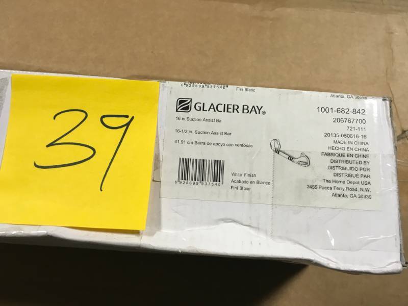 lot 39 image: Glacier Bay 16-12 in. x 1-14 in. Suction Assist Bar with Suction Indicators in White  in good condition