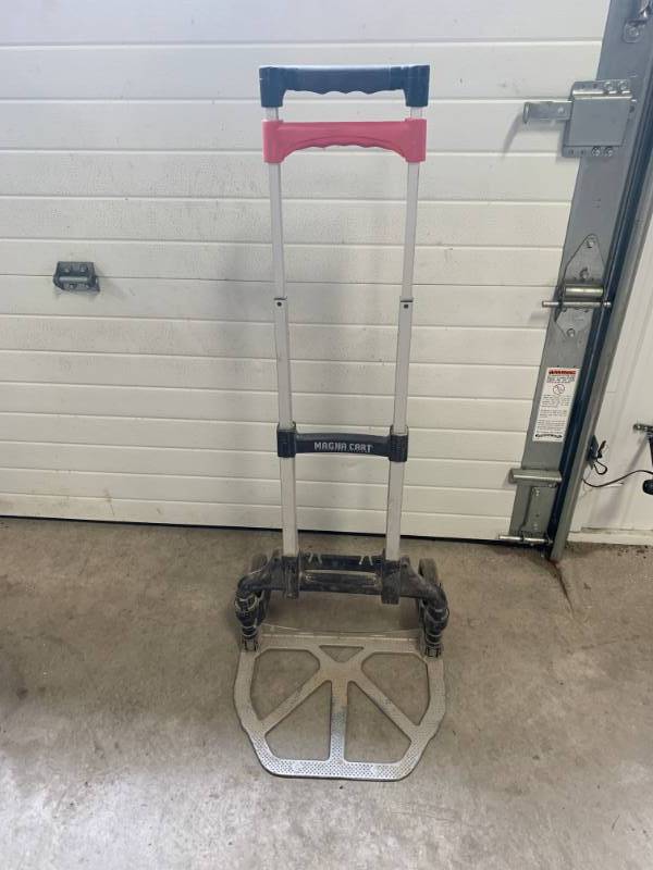 lot 10 image: Magna Cart Folding Hand Cart $99 Retail
