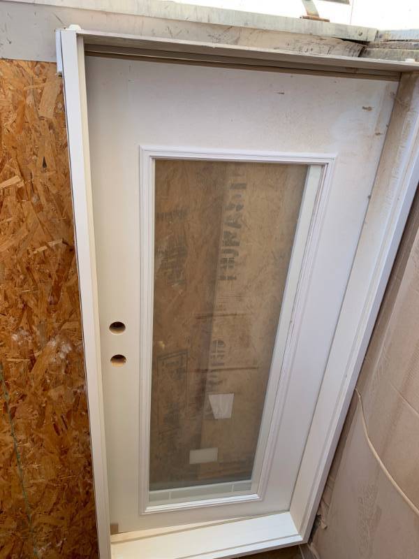 lot 61 image: New Glass Door & Frame