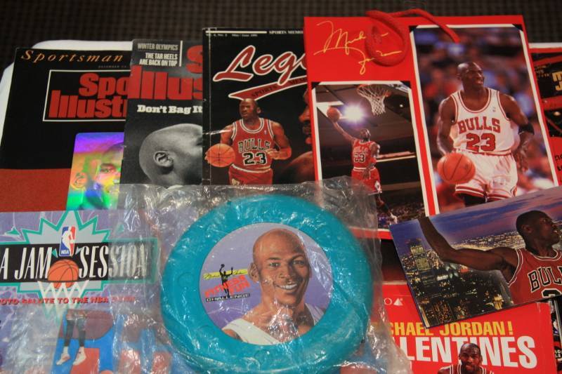 lot 4 image: Michael Jordan Collectibles Lot  26 Items