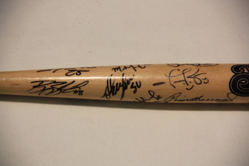 lot 79 image: St. Paul Saints Mini Bat w Multiple Auto