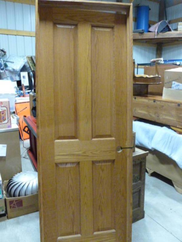 lot 4 image: New Oak Door