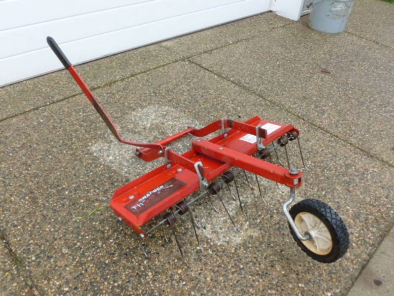 lot 12 image: Snapper Lawn Thatcher