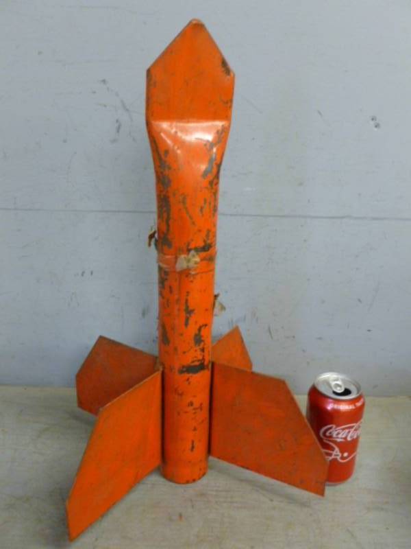 lot 20 image: Canoe Anchor