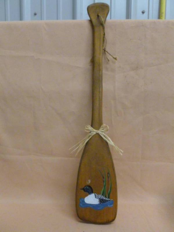 lot 85 image: Decorative