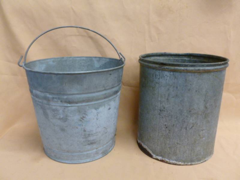 lot 94 image: Vintage Galvanized Steel Pails