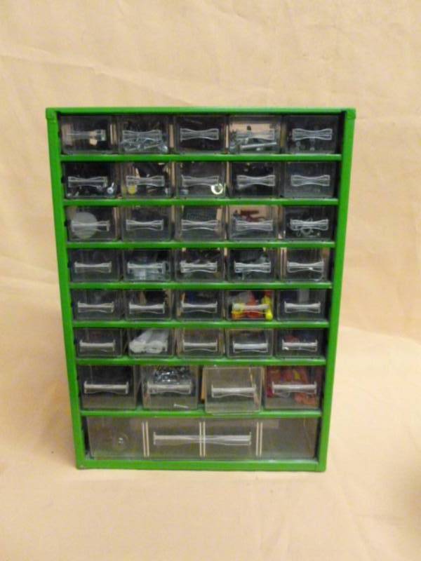 lot 104 image: Shop Organizer