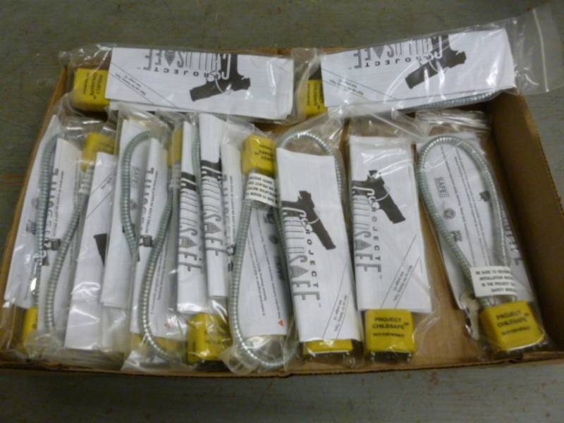 lot 117 image: New Gun Locks