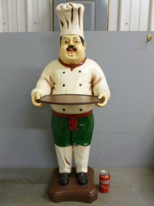 lot 138 image: Floor Decoration