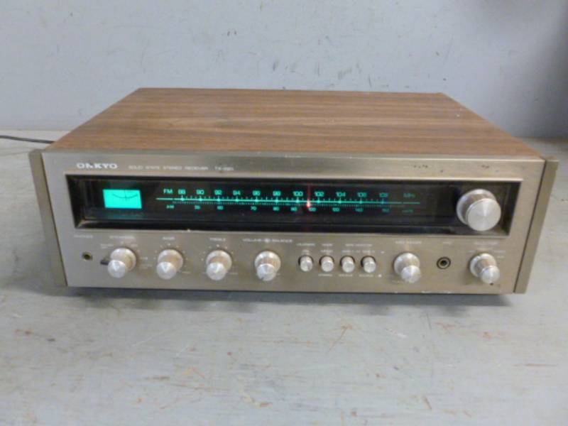 lot 169 image: Vintage Receiver