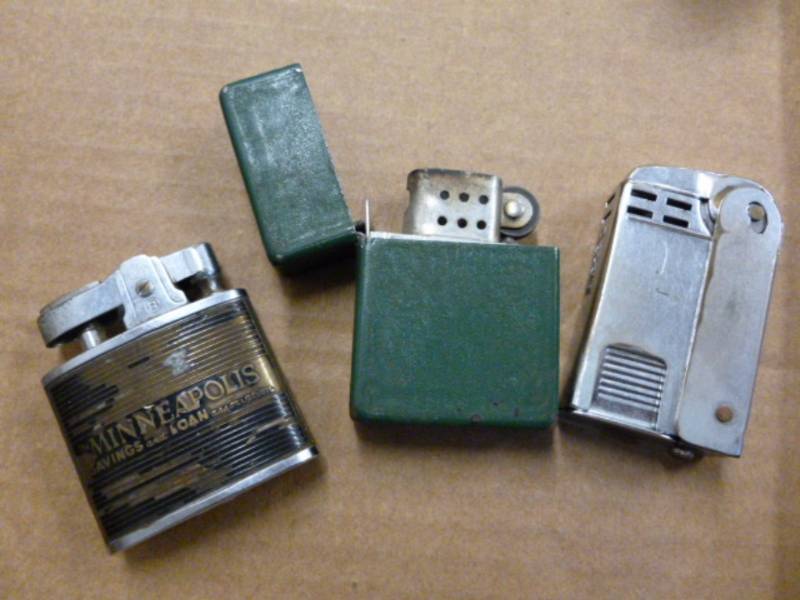 lot 194 image: Collectible