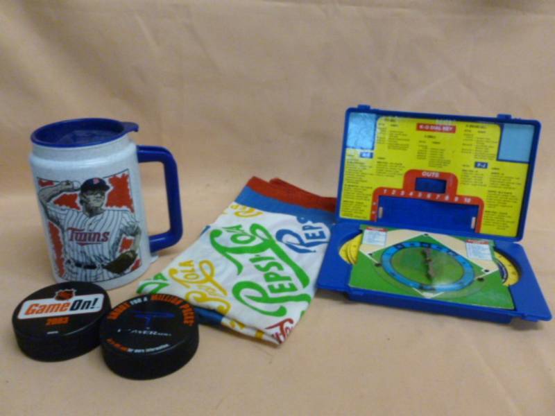 lot 213 image: Collectible