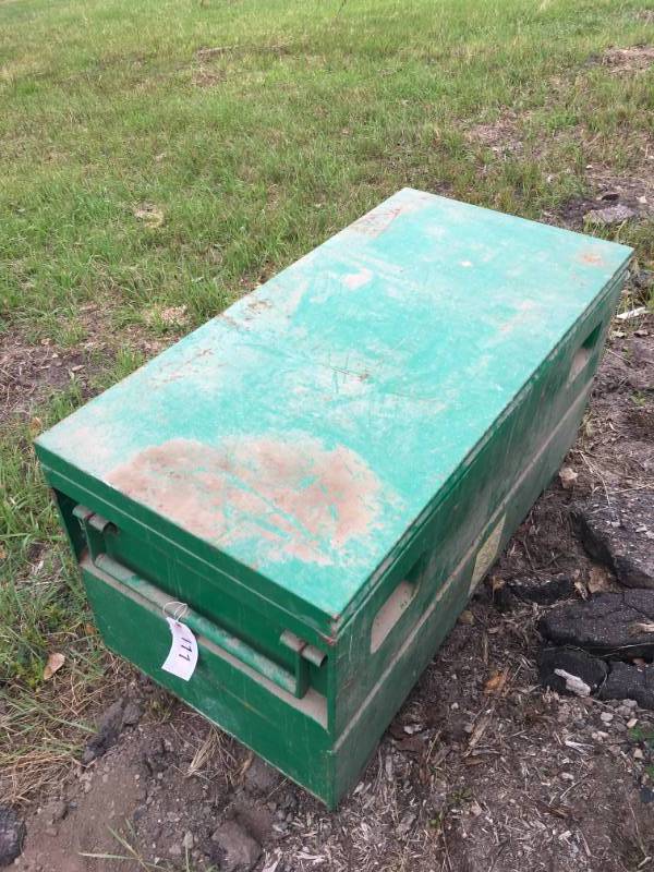 lot 111 image: Home Depot Job Box